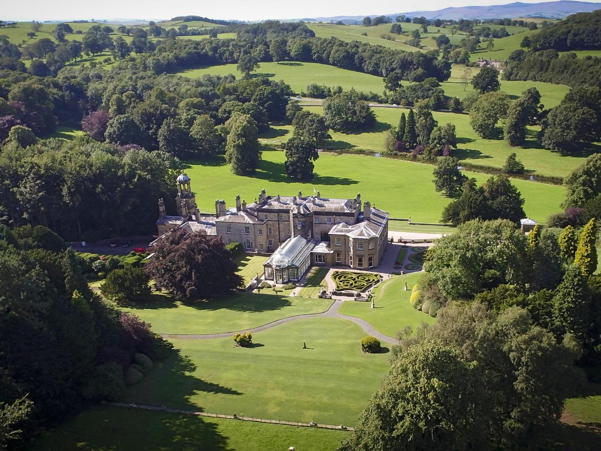 Broughton Hall By Birch Stays Екстериор снимка